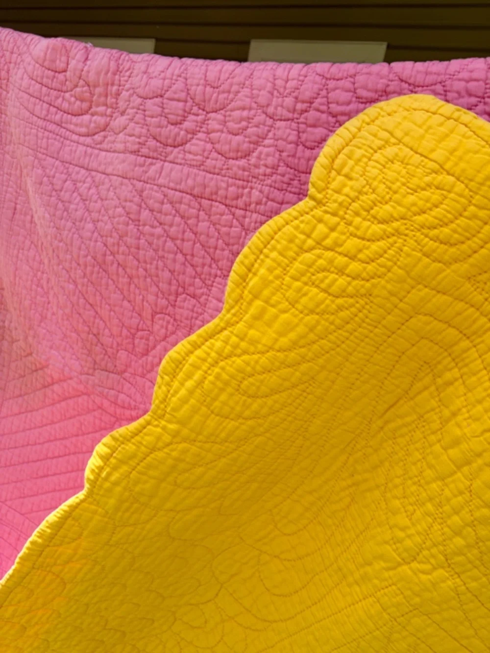 Vintage Reversible Quilt 78x63 Pink Yellow Scalloped Edge